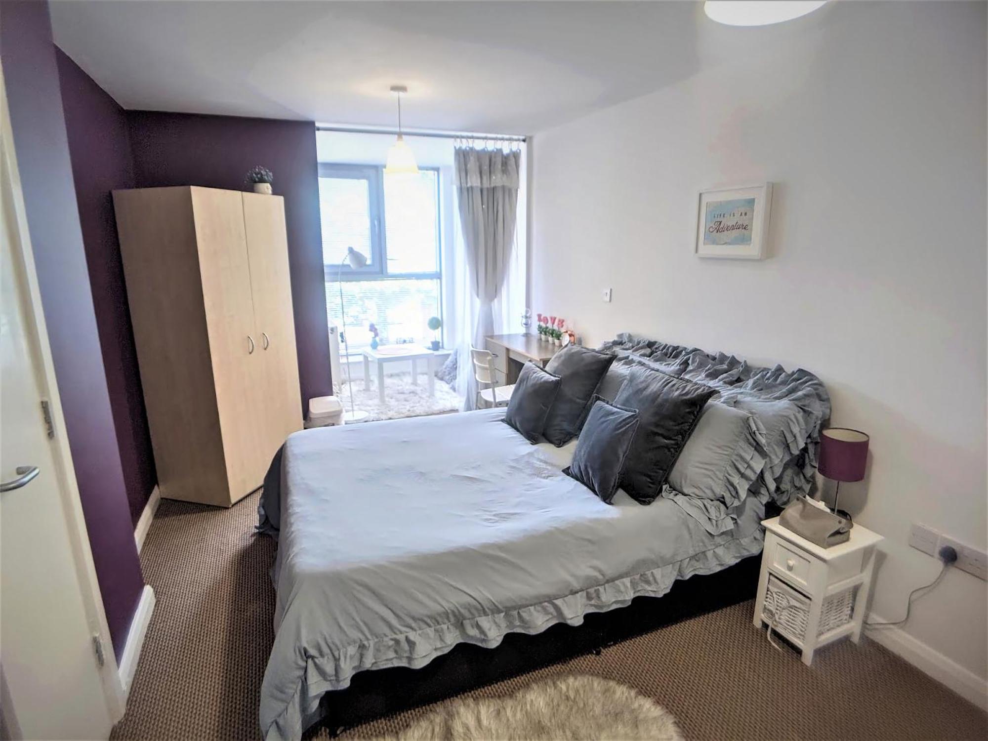 Large 3 Bedrooms In Liverpool City Centre, Free Parking Exterior photo